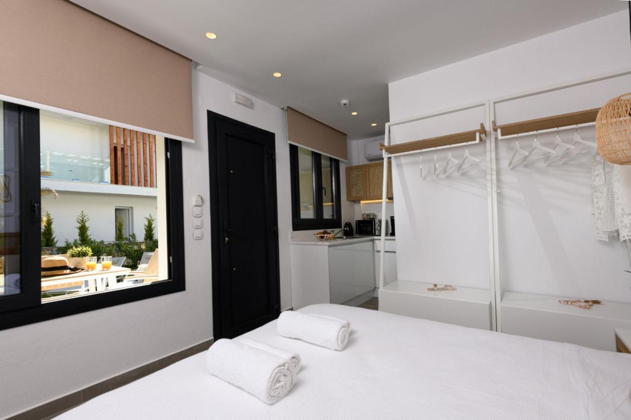 Nisea Beach Apartments Prínos Exteriör bild