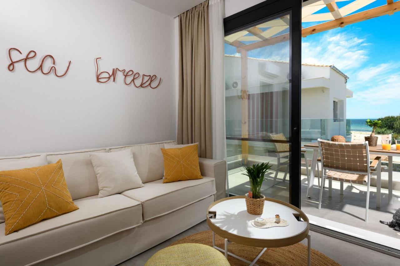 Nisea Beach Apartments Prínos Exteriör bild