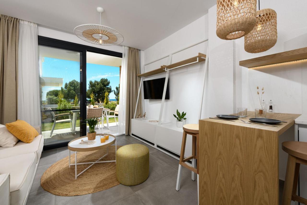 Nisea Beach Apartments Prínos Exteriör bild